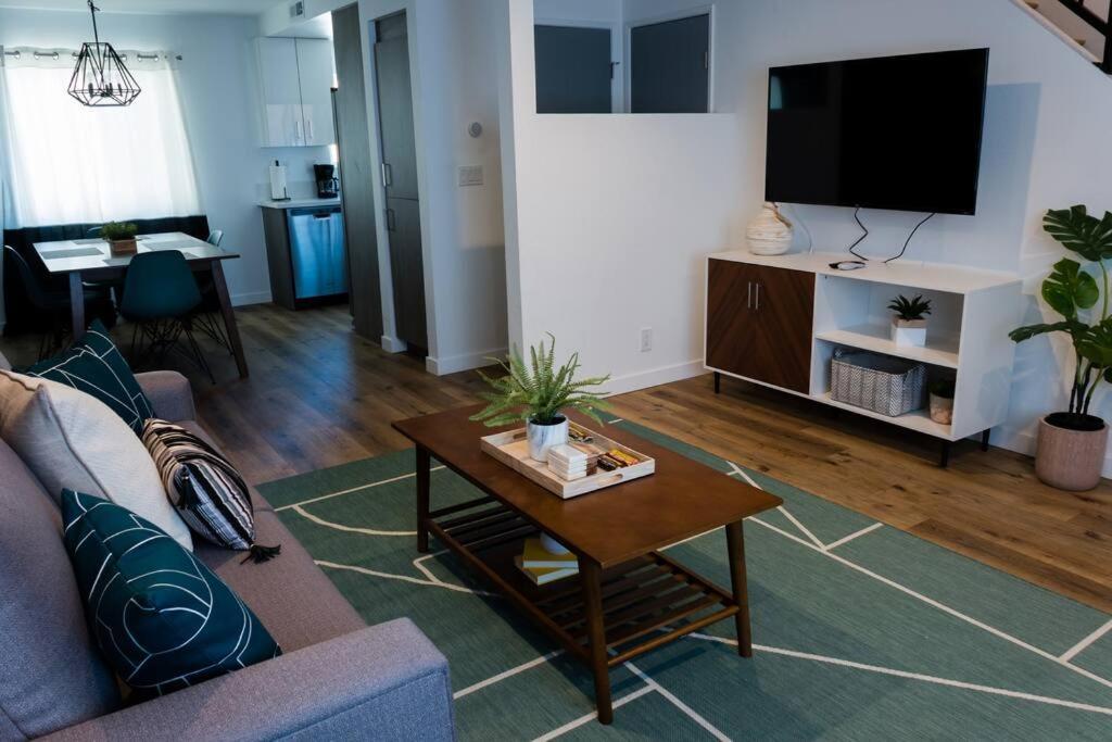 Stylish 2 Bed 1 And Half Bath Apartment Near Sofi Stadium, Lax, Forum อิงเกิลวูด ภายนอก รูปภาพ